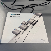 Miltenyi CliniMACS plus Instrument image 2